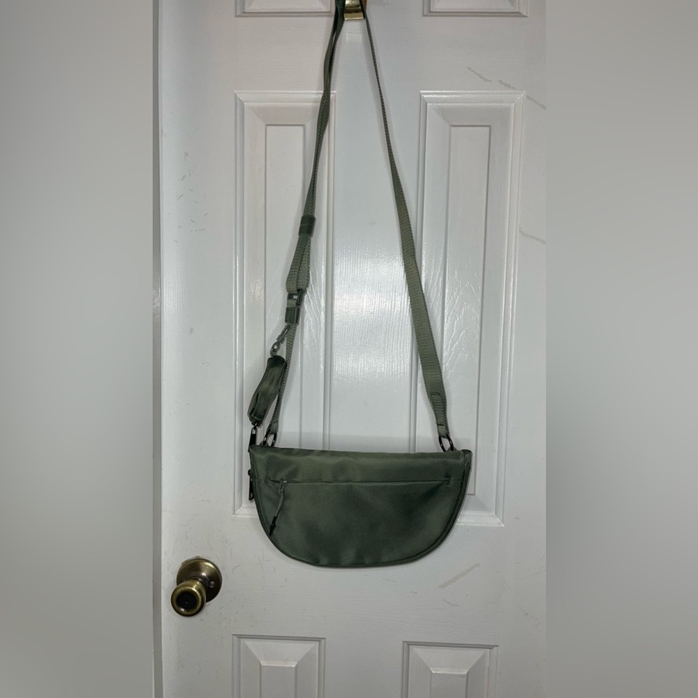 OLIVE GREEN CRESCENT ADJUSTABLE CROSSBODY BAG PURSE